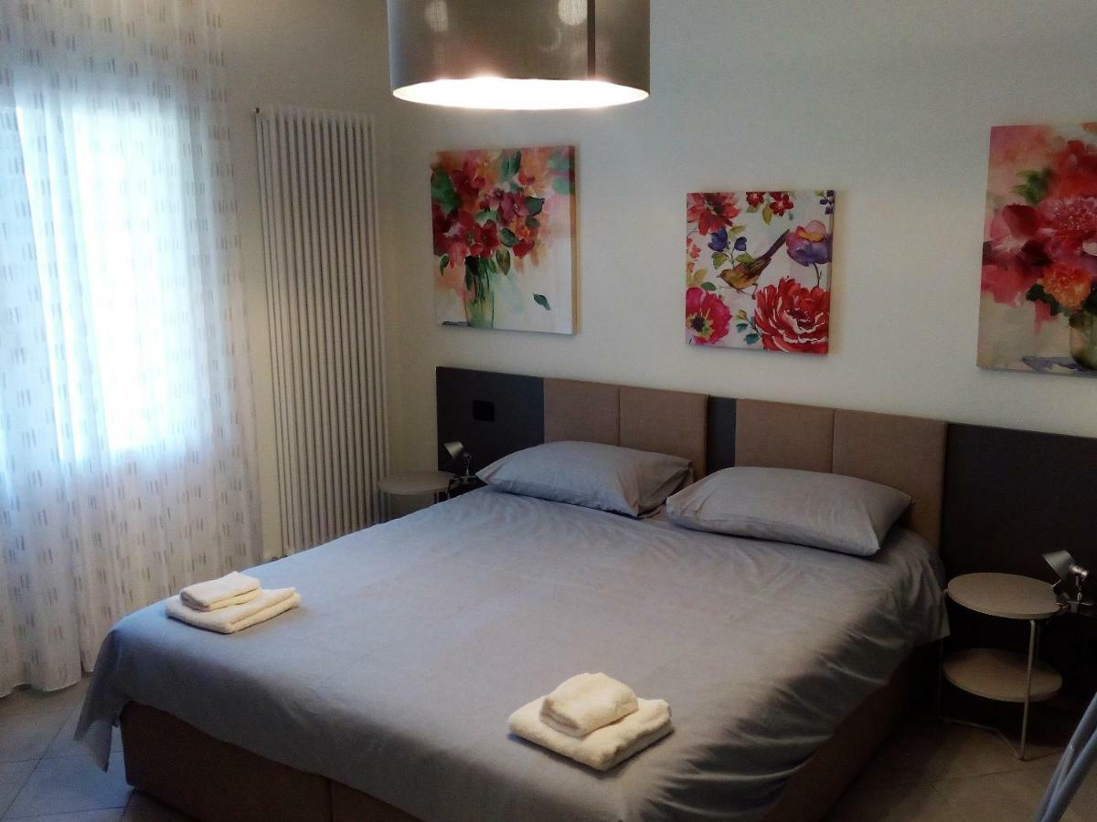 Salvia e Timo Rooms Borso del Grappa Exterior foto